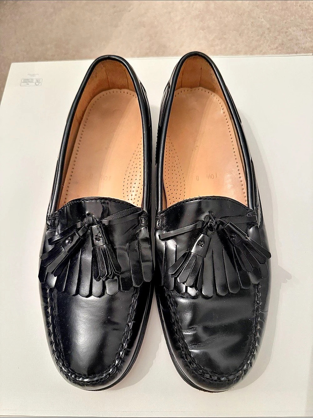Cole Haan Men’s Black Leather Pinch Tassel Loafers US 10.5 D Like New
